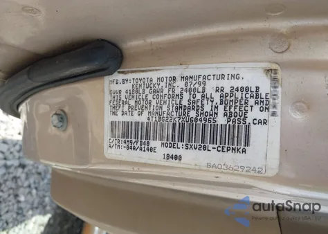 1999 Toyota Camry Le z USA, uszkodzony, nr VIN 4T1BG22K7XU604965